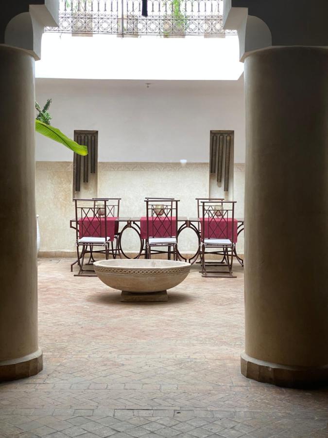 Magnifique Riad dans la médina Marrakesh Exterior foto